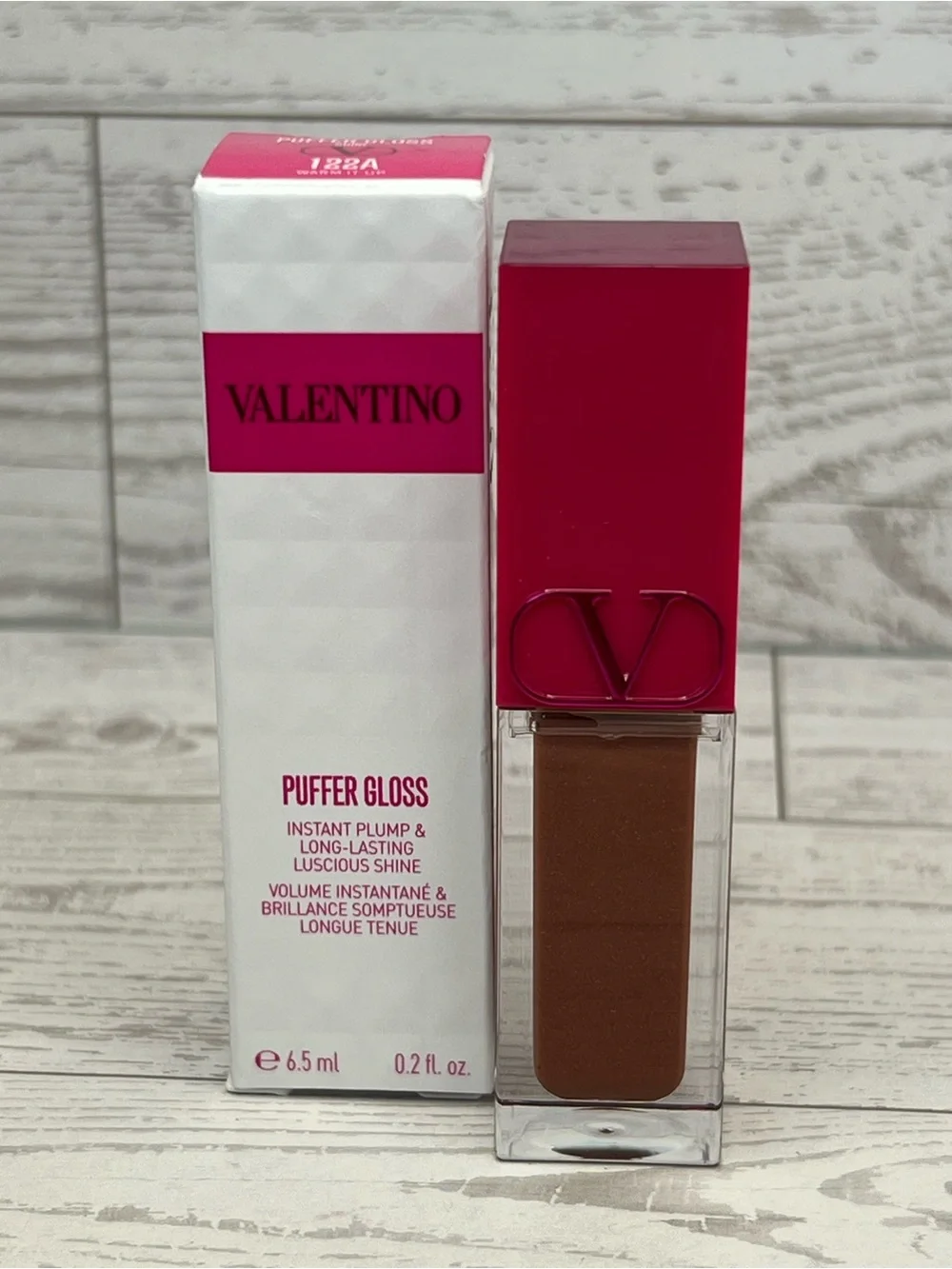 Valentino Puffer Gloss instant plump and long-lasting luxurious shine 122A